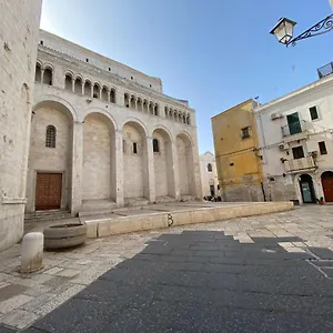 https://il-campanile-apartments.barihotels.org